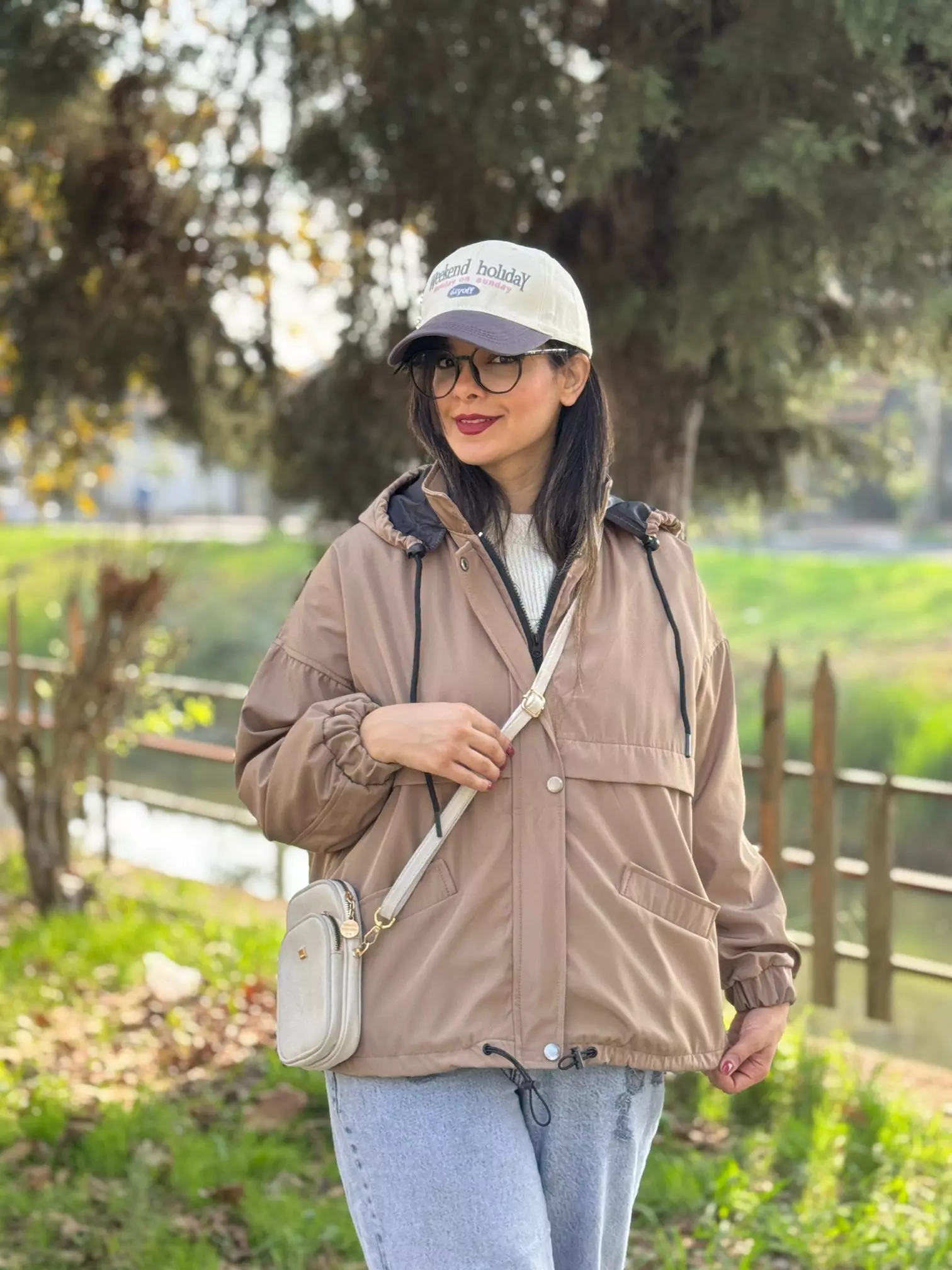 بارونی کلاهدار آستردار ناز